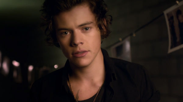 one-direction-story-of-my-life-video-600x337